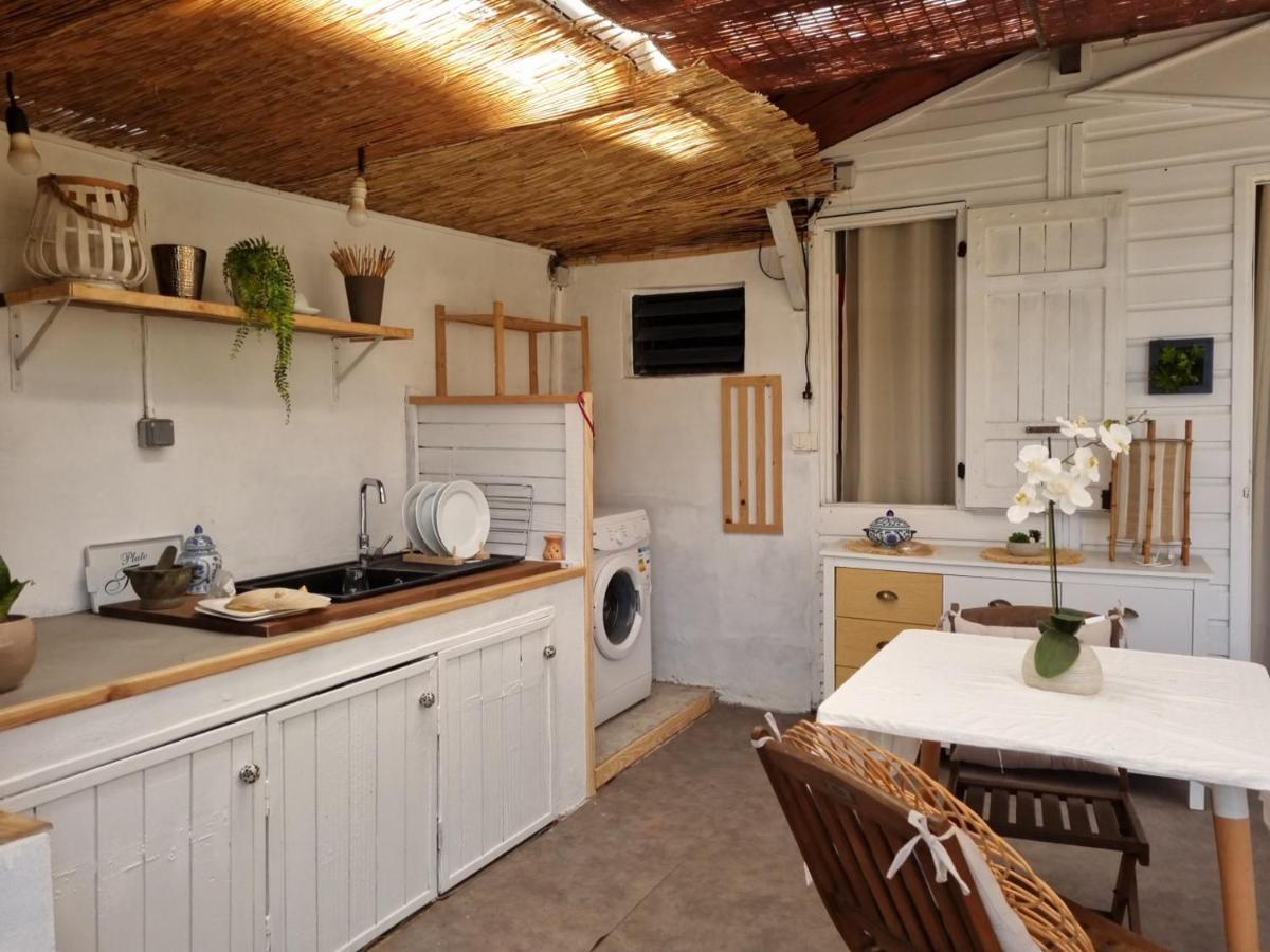 Les Badamiers Villa Saint Pierre Bagian luar foto