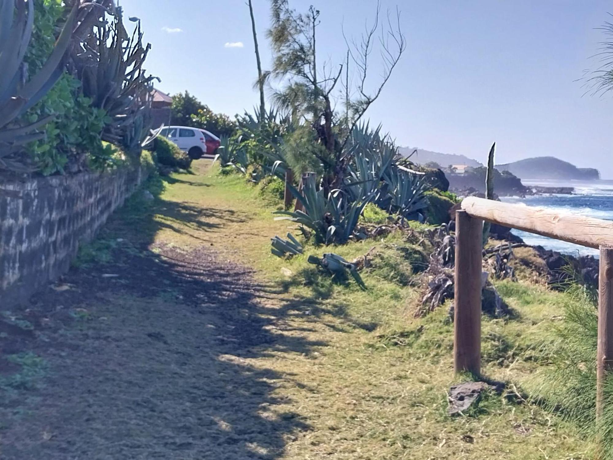 Les Badamiers Villa Saint Pierre Bagian luar foto